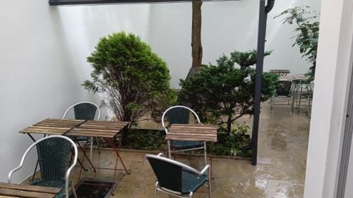 Le VILLAGE d'EZRA Hotel in Flanders
