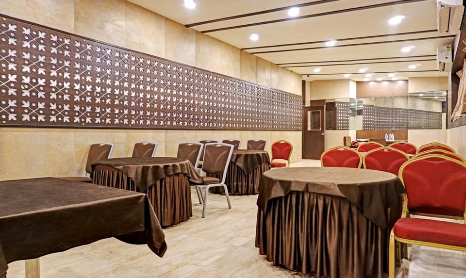 Hotel Madhav International Hotel in Pune