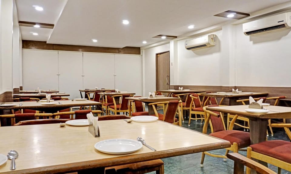 Hotel Madhav International Hotel in Pune