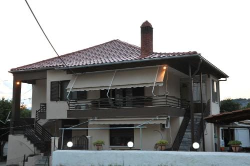 GUESTHOUSE BLOUTSOS ROOMS Hotel in North Macedonia