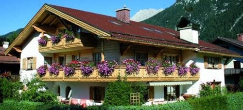 Haus Elisabeth Hotel in Mittenwald