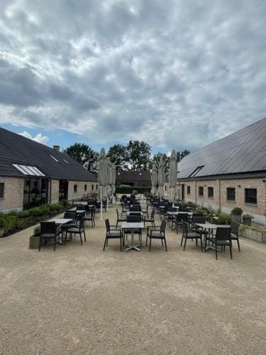 Bouwelhoeve 't Schuur Hotel in Flanders