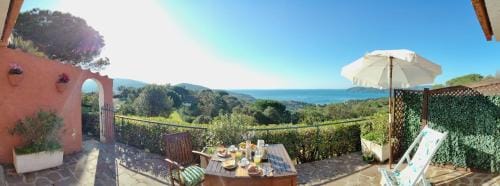 Ca' La Stella Sea-view Apartments Hotel in Tuscany