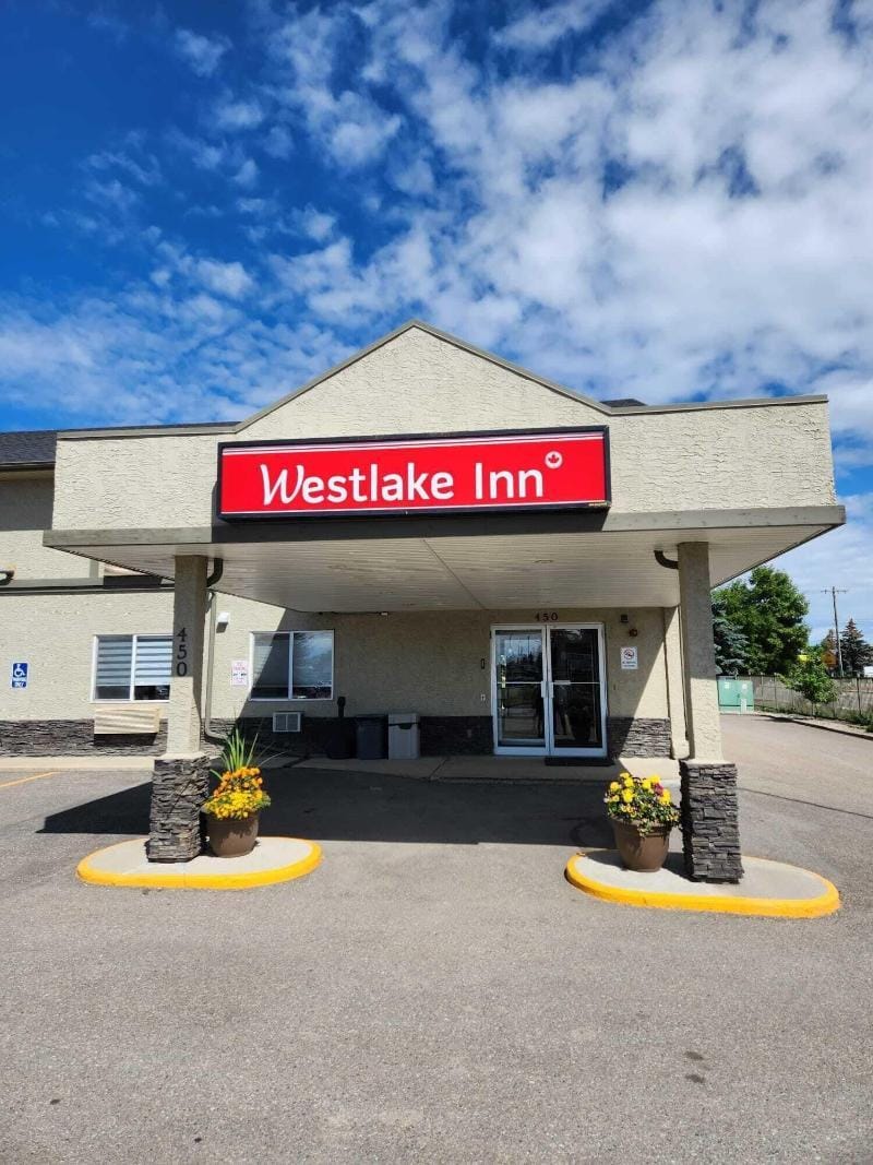 Westlake Inn Inn in Alberta