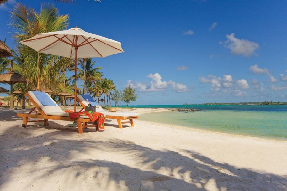 Jalsa Beach Hotel & Spa Hotel in Flacq District, Mauritius