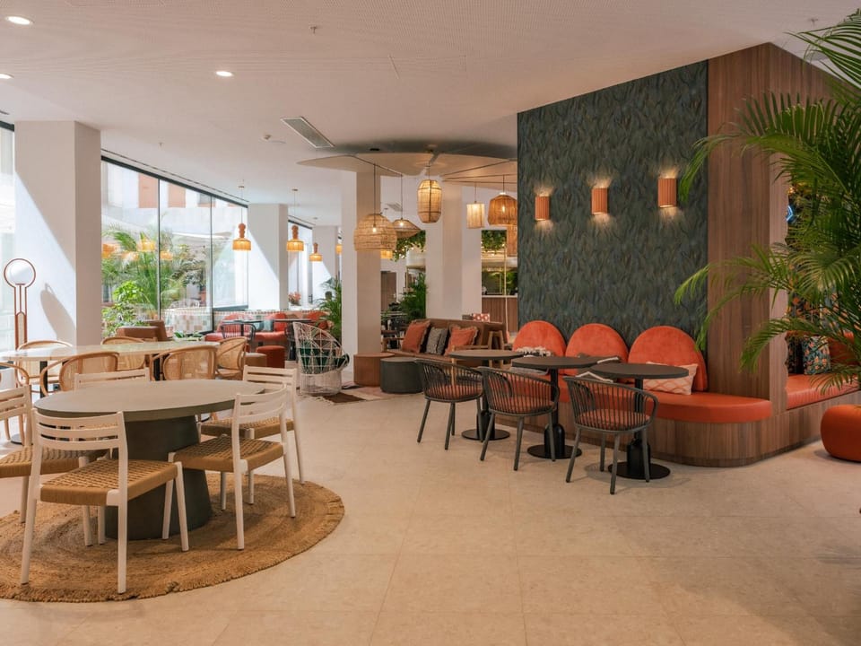 Bar/lounge