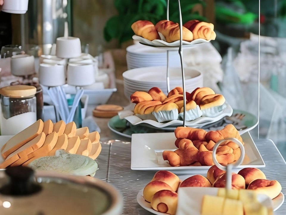 Central Place Hotel Hotel in Rayong, Mueang Rayong District, Rayong, Thailand