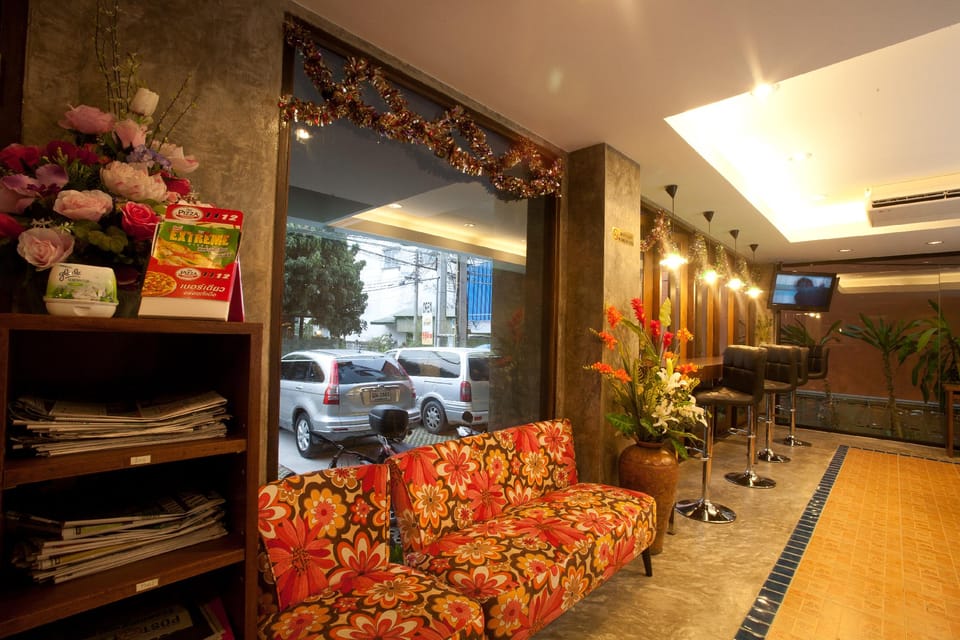 Sunshine House Hotel in Chiang Mai