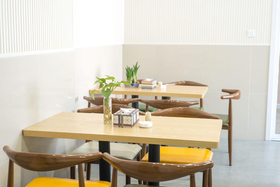 Homeinn Pebble Hotel (Wuhu Fantawild Phase 2, 3, and 4 Jiuzi Ancient Town) Hotel in Nanjing