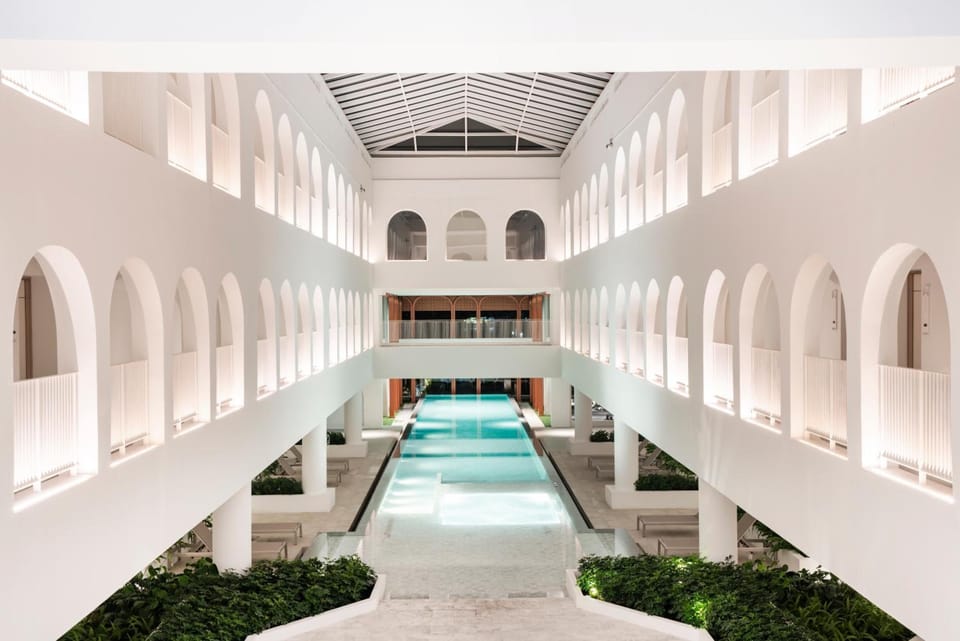 Swimming pool