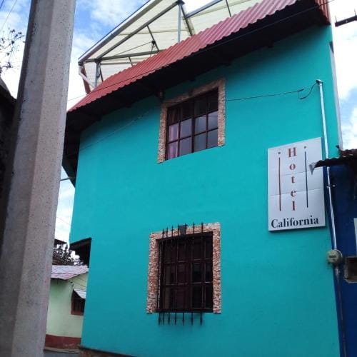 Hotel California Hotel in Hidalgo, Mexico