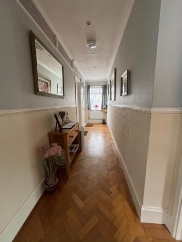 Greenlands Guest House Hotel in Sedgemoor