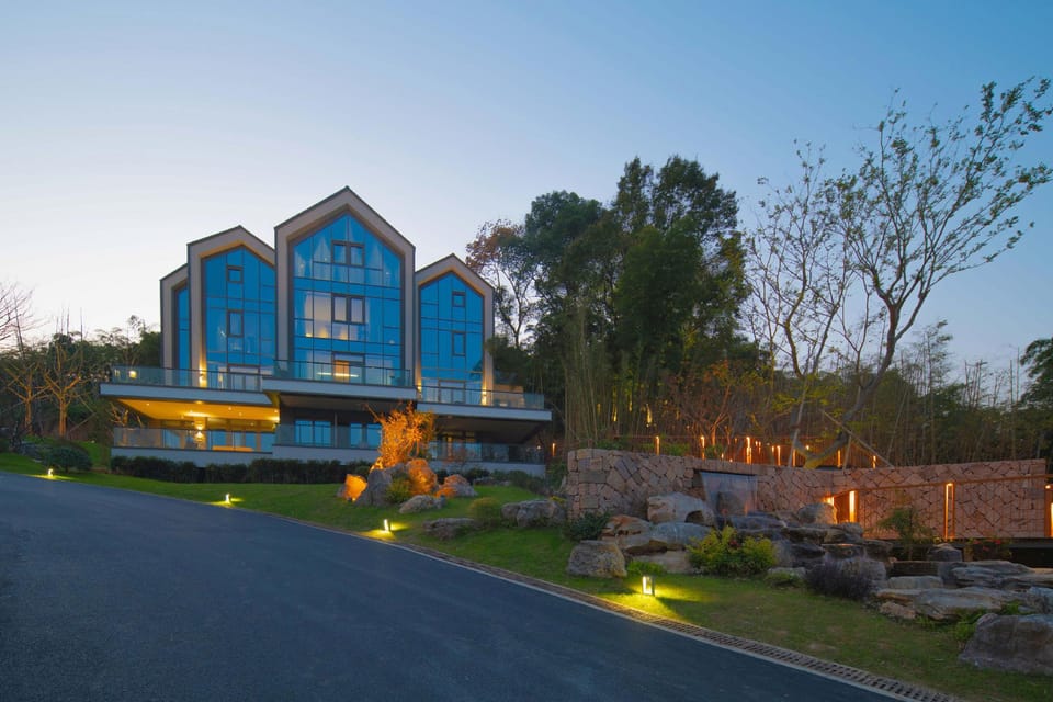 Huzhou Yubugu New Century Resort Hotel Hotel in Zhejiang