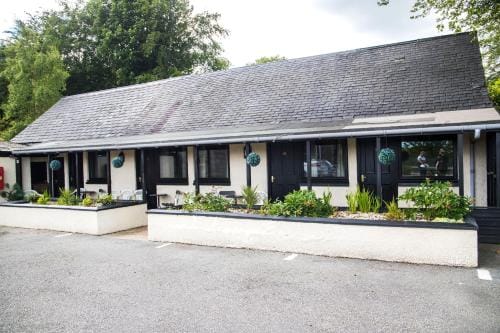 Ardennan House Hotel Inn in Scotland