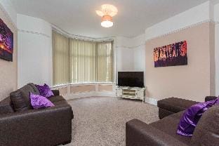 Cherry Property - Passionfruit Suite Hotel in Blackpool