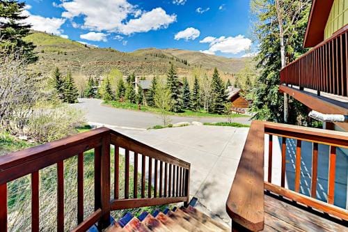 Eagles Nest Hotel in Vail
