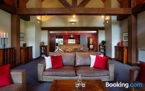 Grasmere Lodge Hotel in Canterbury