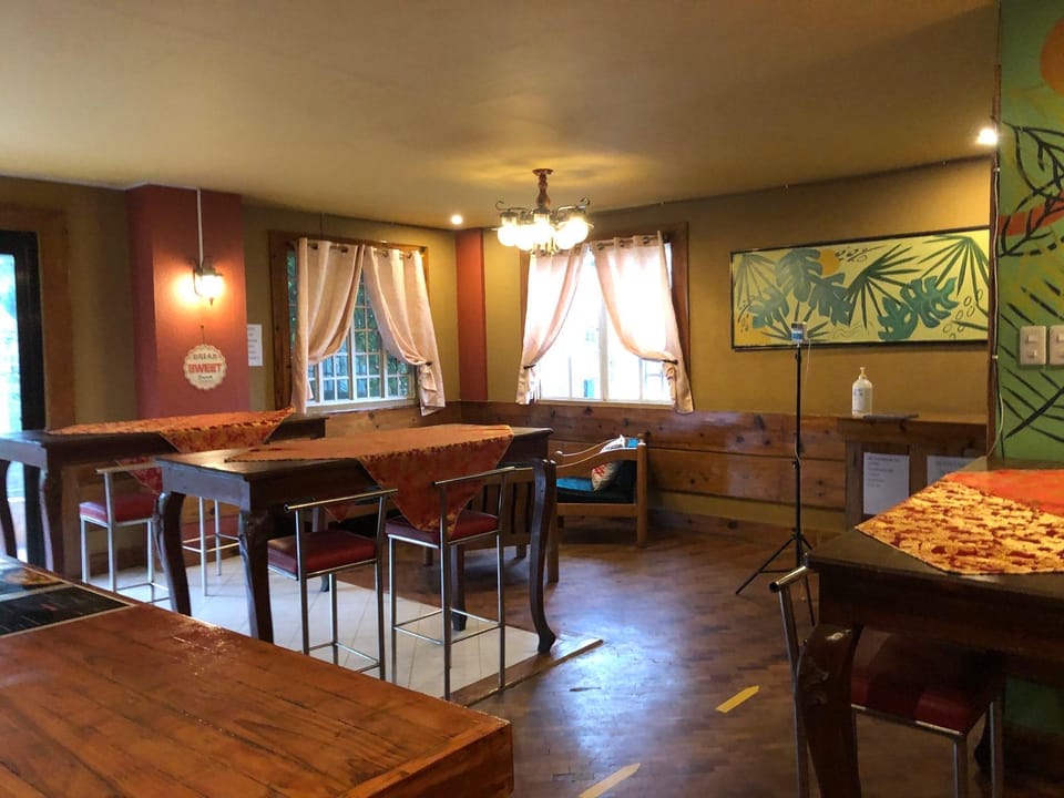 Coffee shop