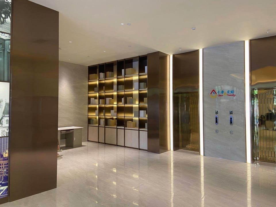 SUPER 8 PREMIER HOTEL Hotel in China