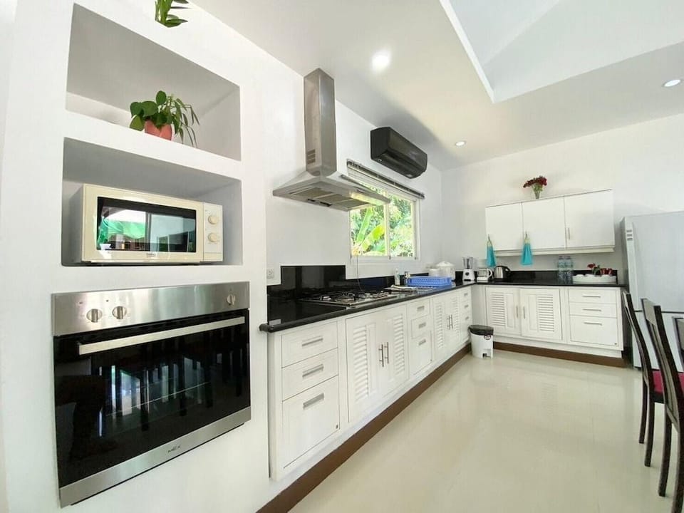 4 Br Private Pool Villa GA Hotel in Chalong