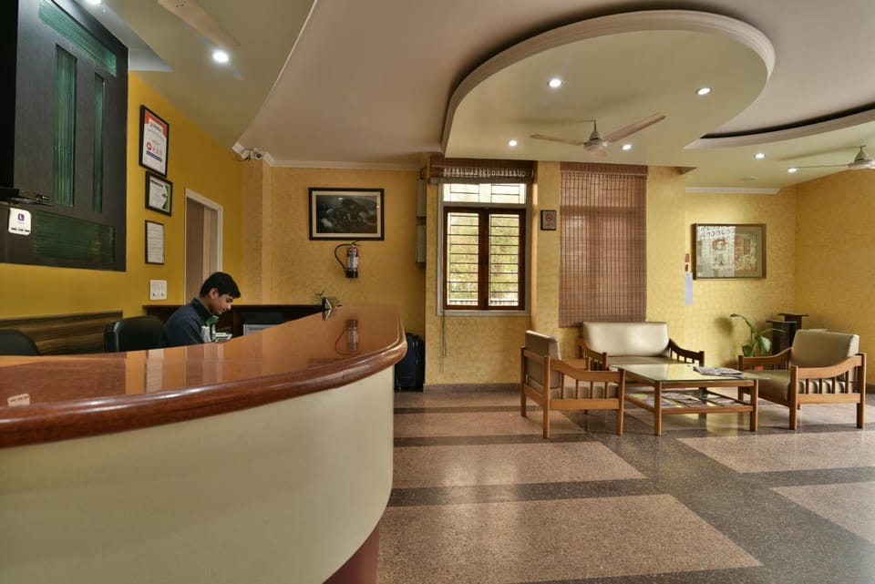 Hotel Galaxy Hotel in Dehradun