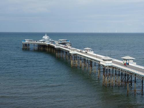 The Cliffbury Hotel in Llandudno