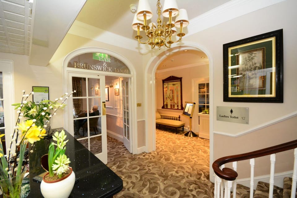 The Crescent Hotel Hotel in Scarborough