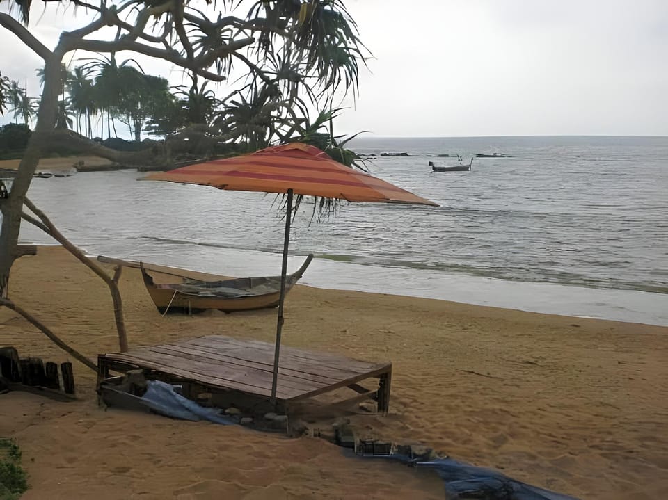 New Andaman Bay Bungalow Resort in Sala Dan