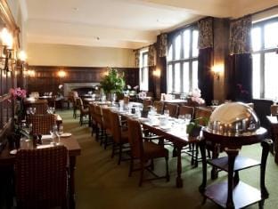 The George Hotel of Stamford Hotel in South Kesteven District