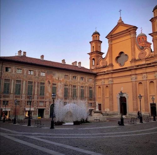 Due finestre sul cortile Hotel in Lombardy