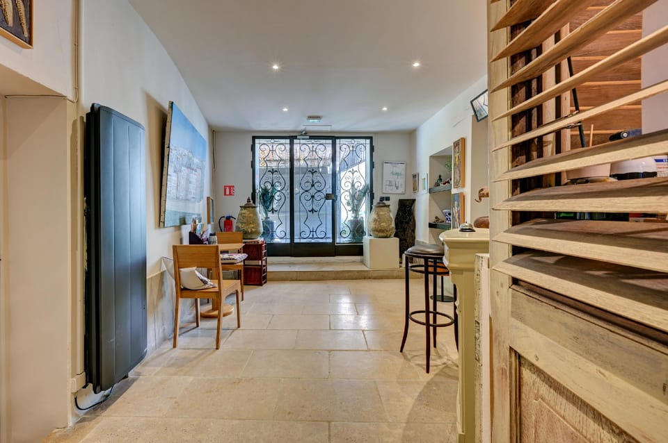 Hôtel Le Paradou Bamboothai Hotel in Lourmarin