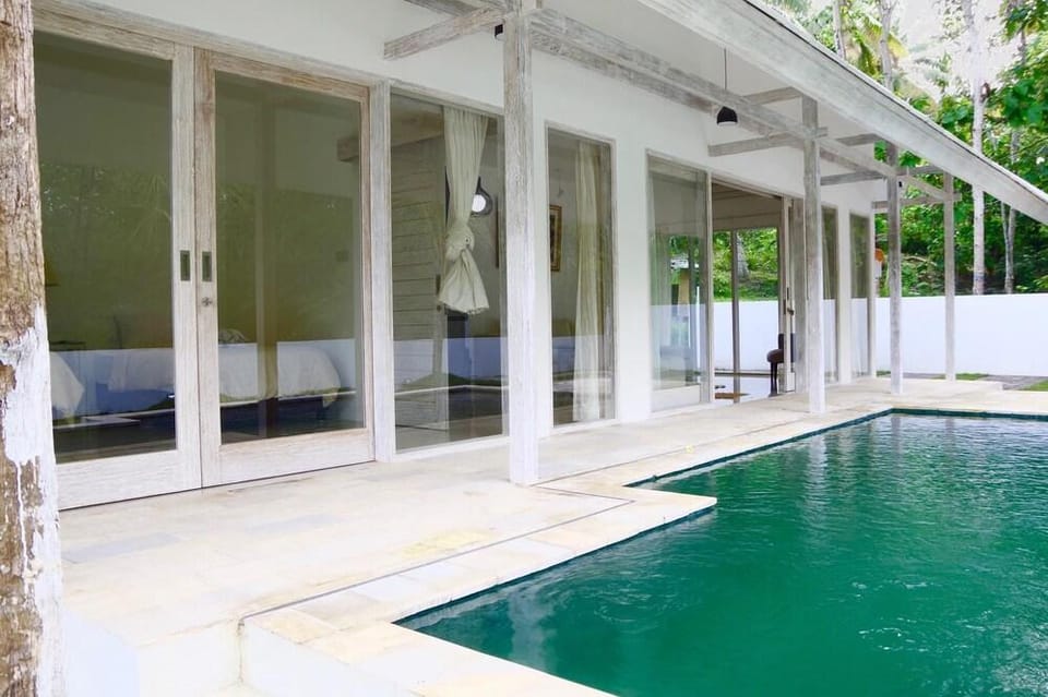 Bali Taman Sari Villa & Restaurant Hotel in Bali