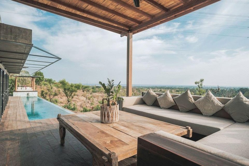 Sumberkima Hill Private Villa Retreat Hotel in Bali