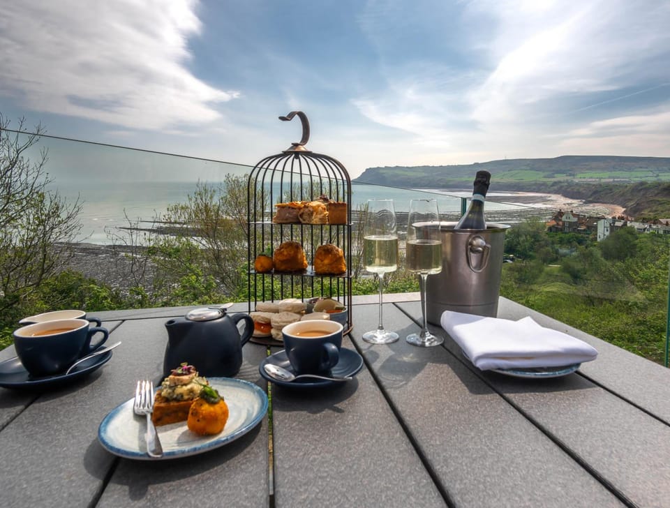 Hotel Victoria Hotel in Robin Hoods Bay