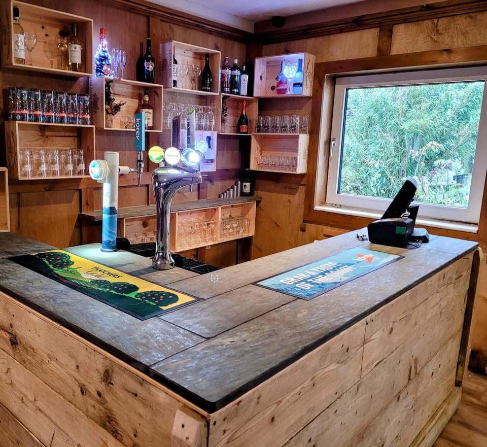 Wheal Tor Hotel & Glamping Lodge in England