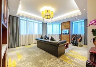 Borrman Hotel Xiamen Gaoqi Airport SM Plaza Hotel in Xiamen