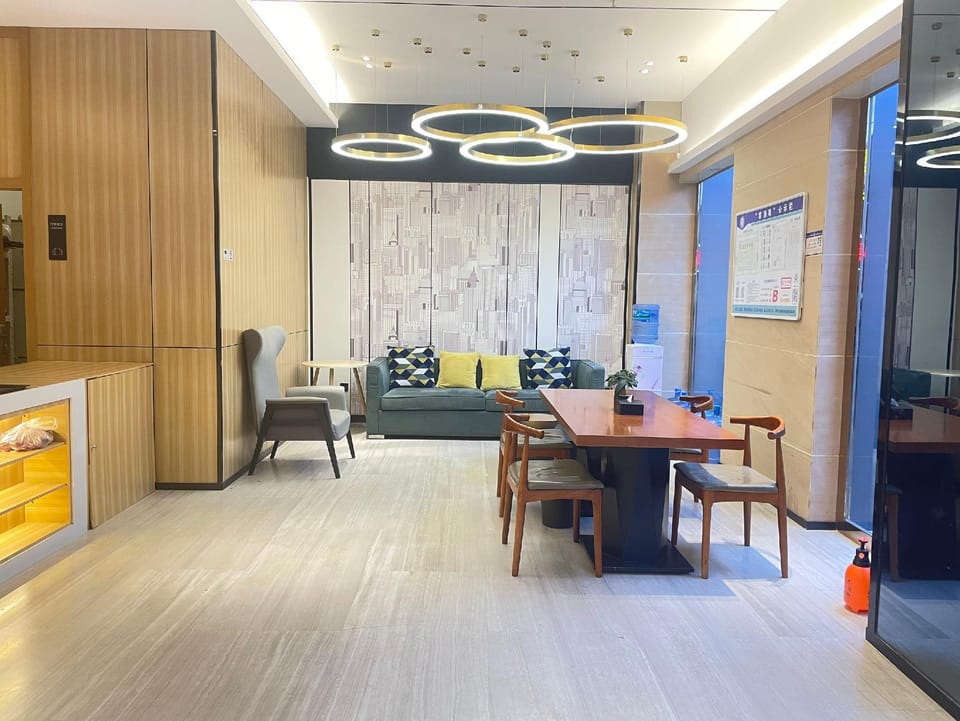 City Comfort Inn Kunming New Luosiwan International Trade City Hotel in China