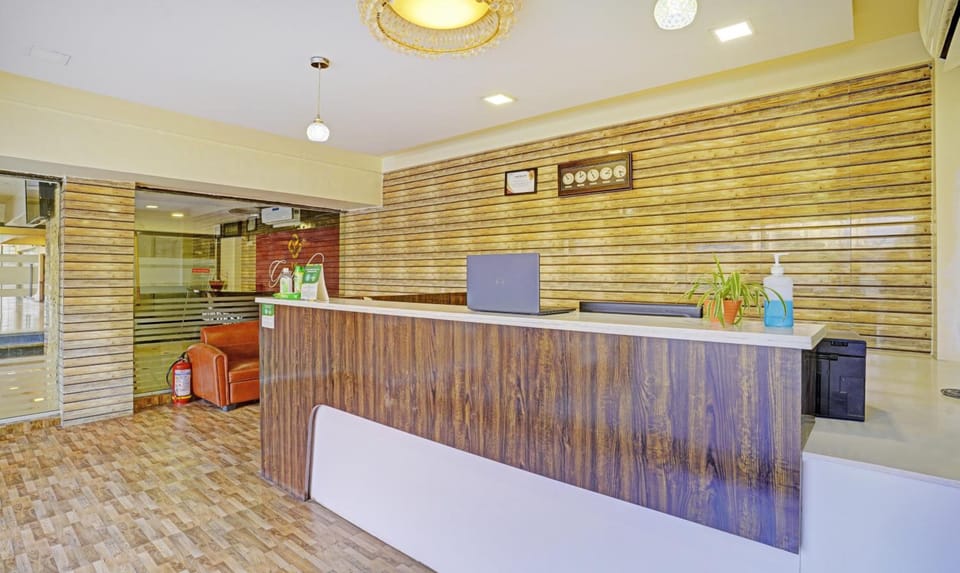 Treebo De Grandeur Anand Nagar Hotel in Thane