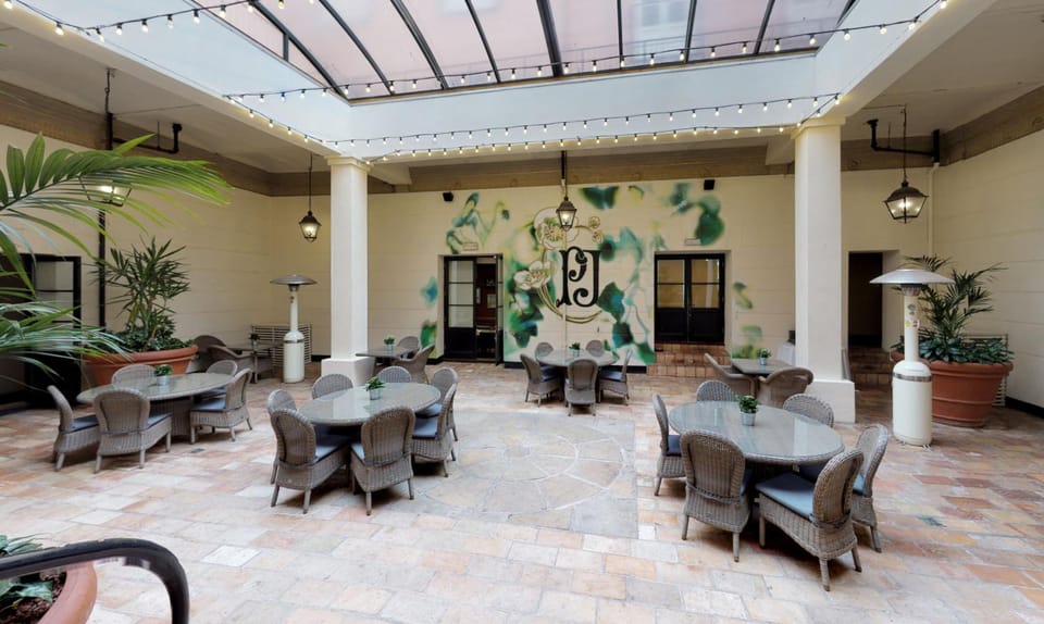 Balcony/terrace