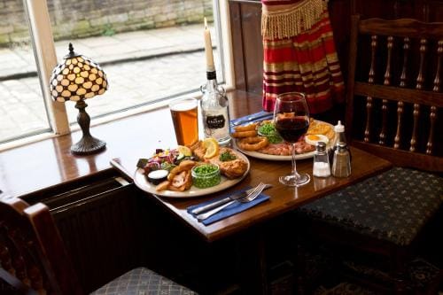 The Fleece Inn Inn in England