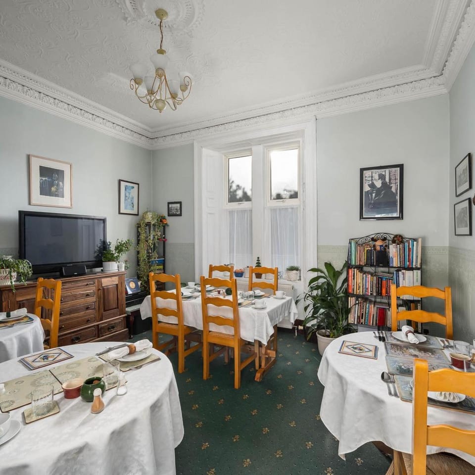 Ashley House Hotel in Dundee