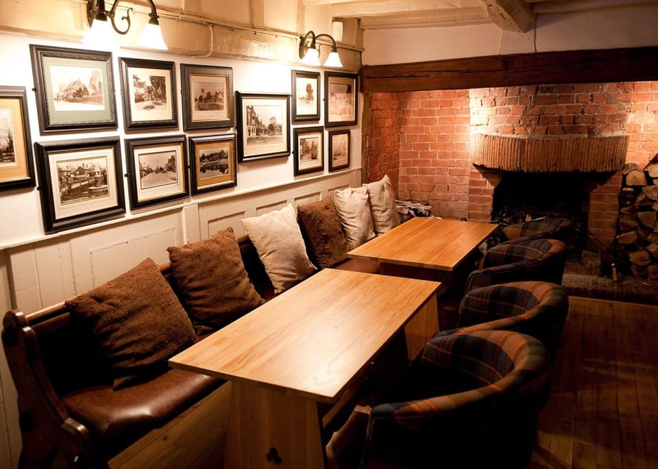 The Richard Onslow Inn in Borough of Waverley