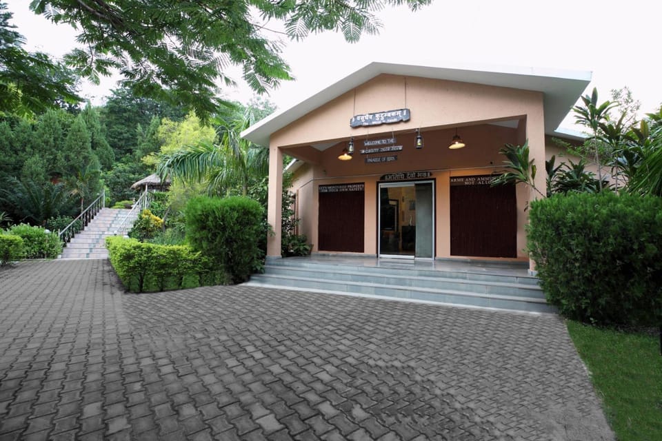 Click Resort Corbett Tiger Den Resort in Uttarakhand