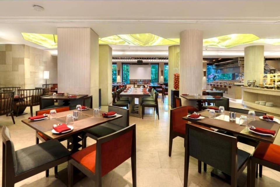 The Mirador Hotel, Mumbai International Airport Hotel in Mumbai