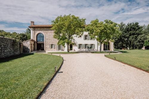 Corte Lanfranconi relais adults only Hotel in Lake Garda