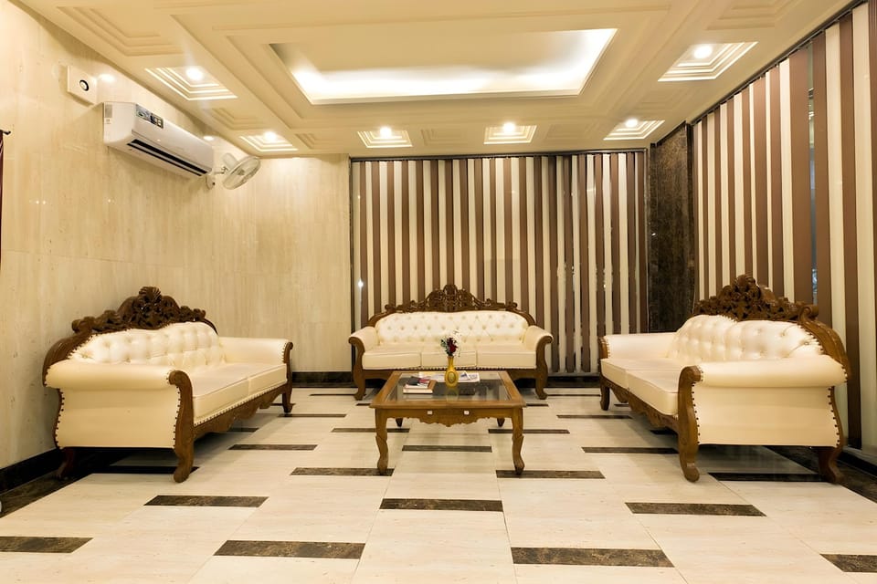 Hotel Viva Palace By OPO Hotel in New Delhi