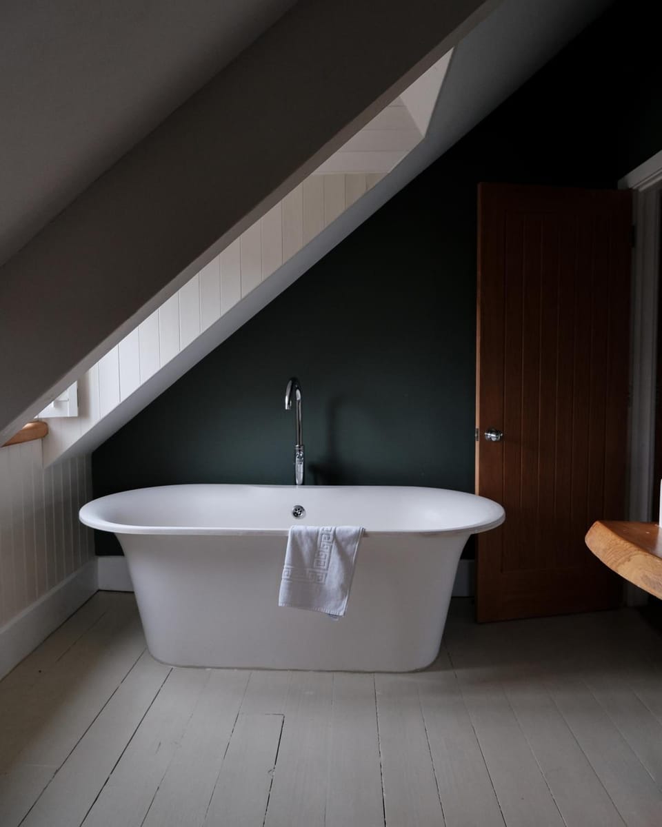 Llys Meddyg Hotel in Wales