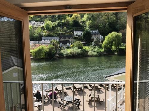 The Saracens Head Inn Inn in Forest of Dean