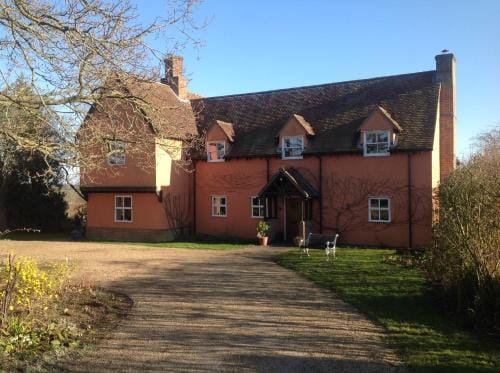 Dragonfly Cottage, Rattlesden Hotel in St Edmundsbury District
