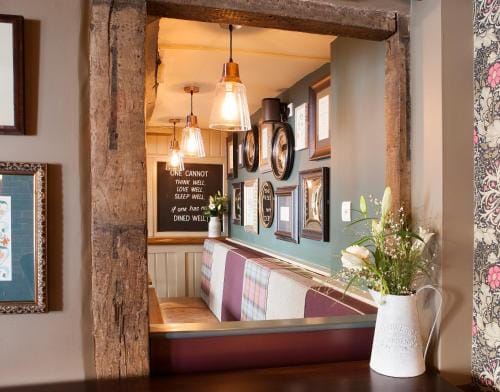 The Green Dragon Inn in England